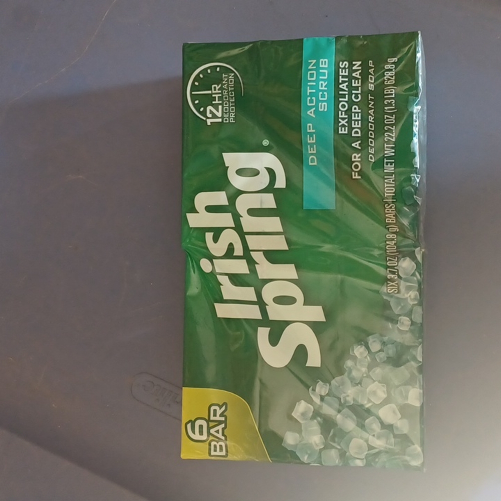 Irish Spring deep action scrub bar Soap 2 Packages of 3 Bars total 6 bars